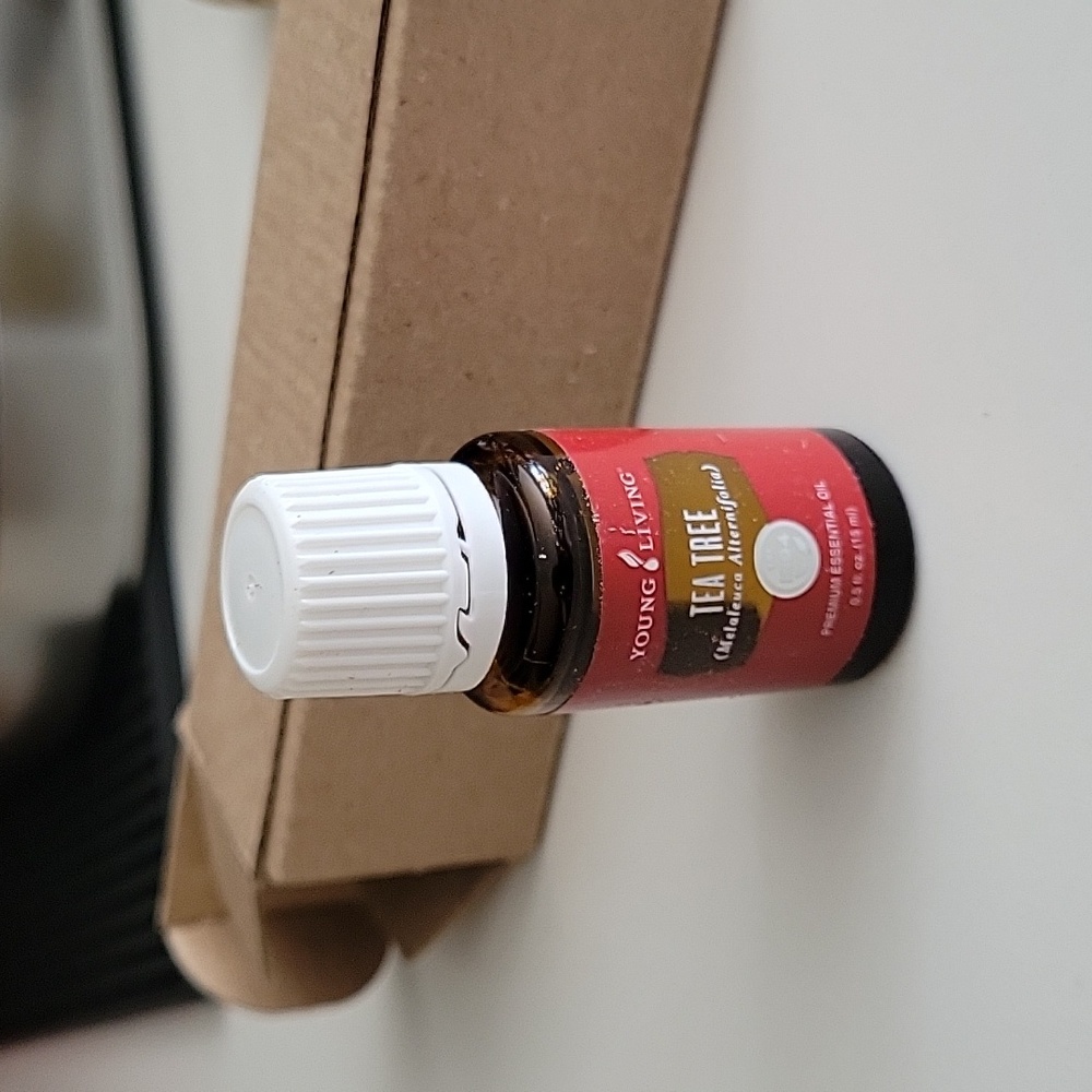 Essential oil Tea Tree